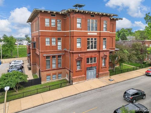 4528 Nebraska Ave, Saint Louis, MO, 63111-1556 | Card Image