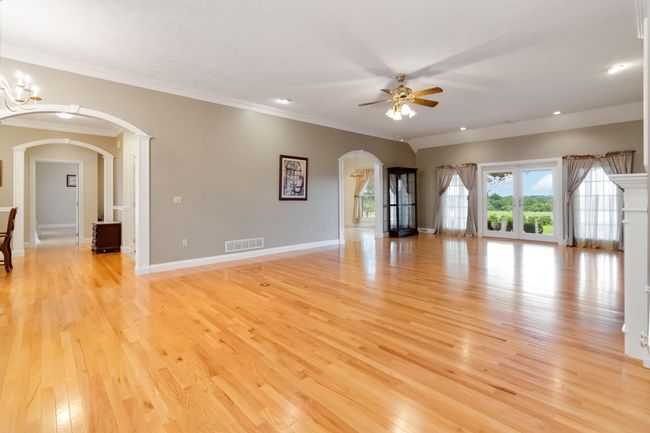 7494 W Highway 90, House other with 4 bedrooms, 4 bathrooms and null parking in Monticello KY | Image 9