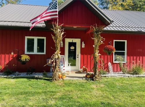 49497 Great Lakes Rd, Saint Clairsville, OH, 43950 | Card Image