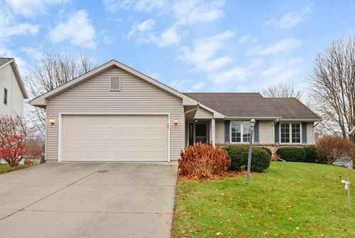 5803 Running Deer Trail, McFarland, WI, 53558 | Card Image