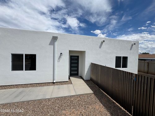 1-2122 N Ralph Ave, Tucson, AZ, 85712-3261 | Card Image