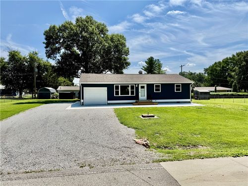 1952 S Westgate Dr, Decatur, IL, 62521-3963 | Card Image