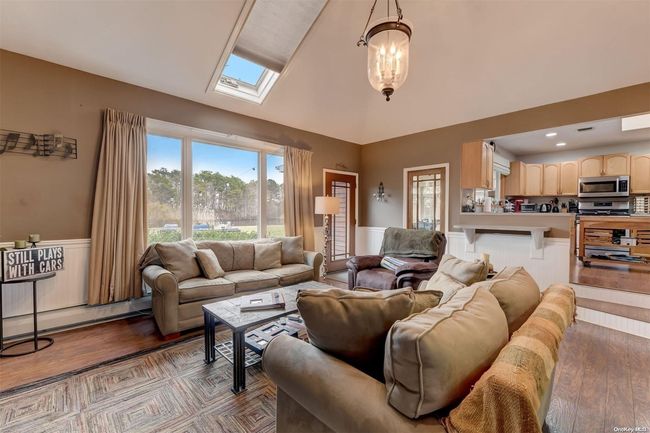 117 Lakeland Ave, House other with 4 bedrooms, 3 bathrooms and null parking in Patchogue NY | Image 11