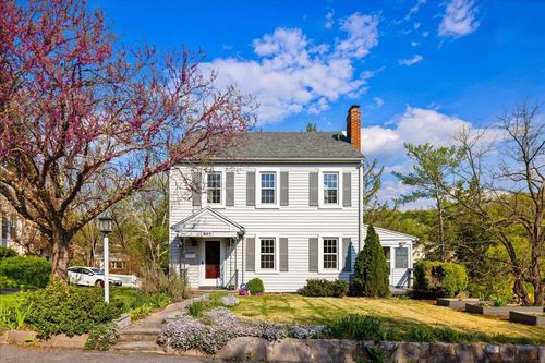 907 Selma Blvd, Staunton, VA, 24401 | Card Image