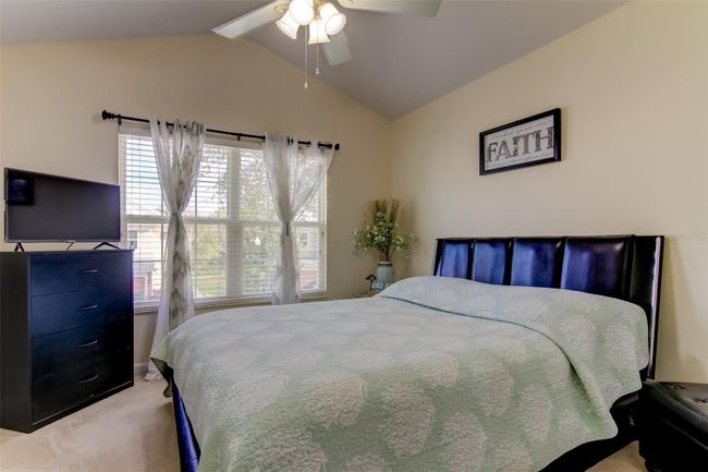 26642 Castleview Way, Townhouse with 3 bedrooms, 2 bathrooms and null parking in Wesley Chapel FL | Image 28