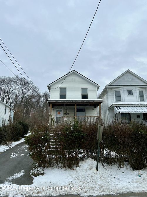 1031 Spruce St, Wilkes Barre, PA, 18702-7634 | Card Image