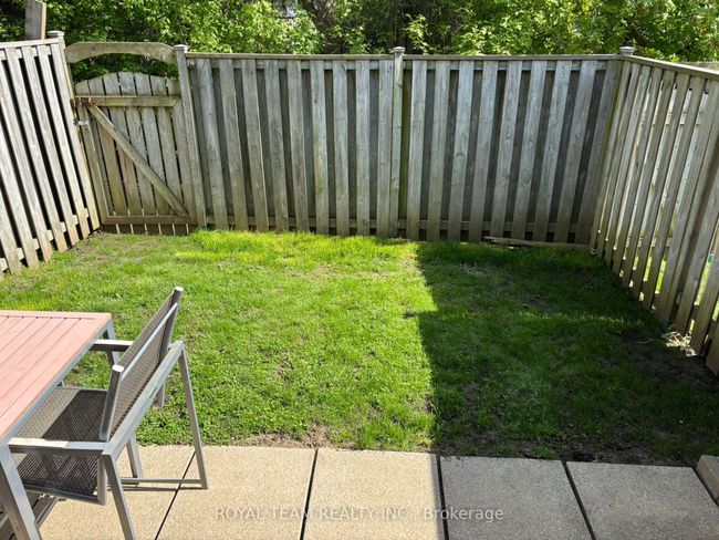 41 - 205 Carlyle Dr, Condo with 3 bedrooms, 3 bathrooms and 2 parking in London ON | Image 39