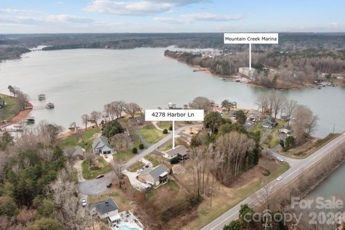 4278 Harbor Ln, Sherrills Ford, NC, 28673-9289 | Card Image