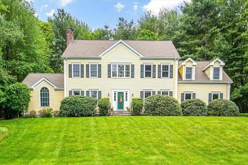 17 Bridle Path, Walpole, MA, 02081-2287 | Card Image