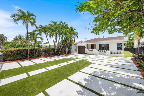 1405 Lenox Ave, Miami Beach, FL, 33139 | Card Image