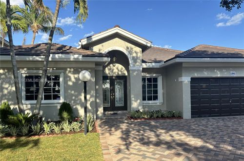 13941-13941 Sw 136th Pl, Miami, FL, 33186-8937 | Card Image
