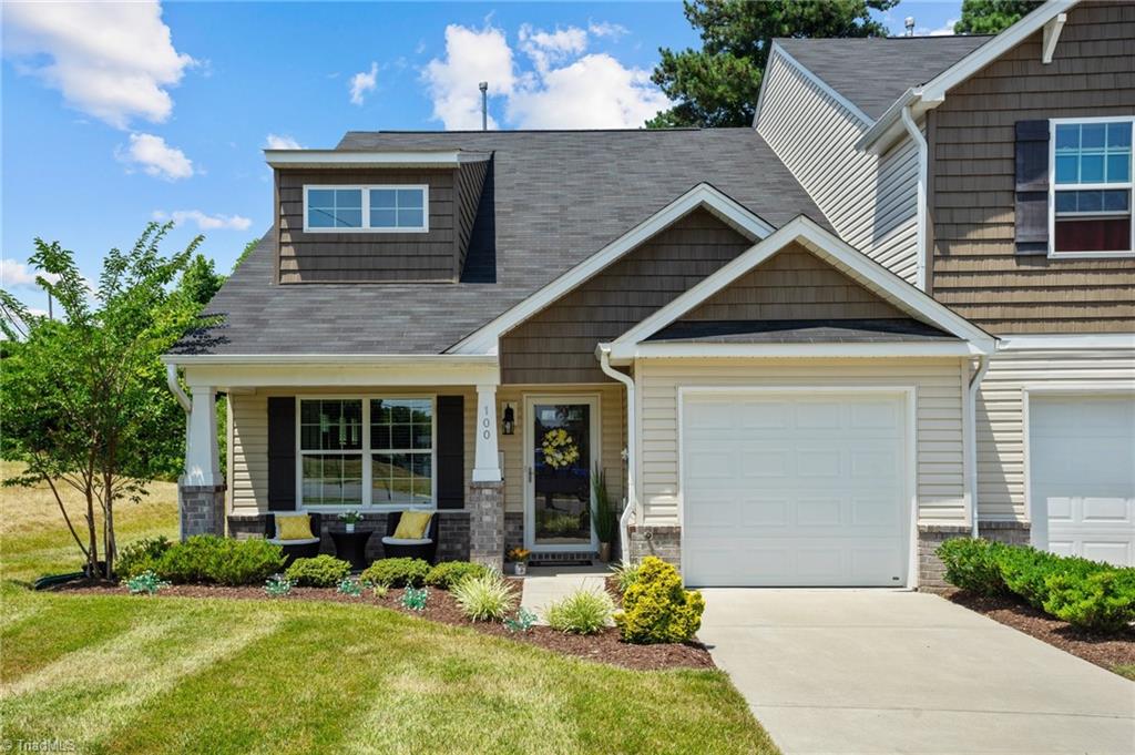 Crepe Myrtle Ln, Jamestown, NC 27282