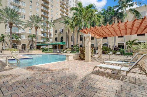 apt-307-616 Clearwater Park Rd, West Palm Beach, FL, 33401-6245 | Card Image