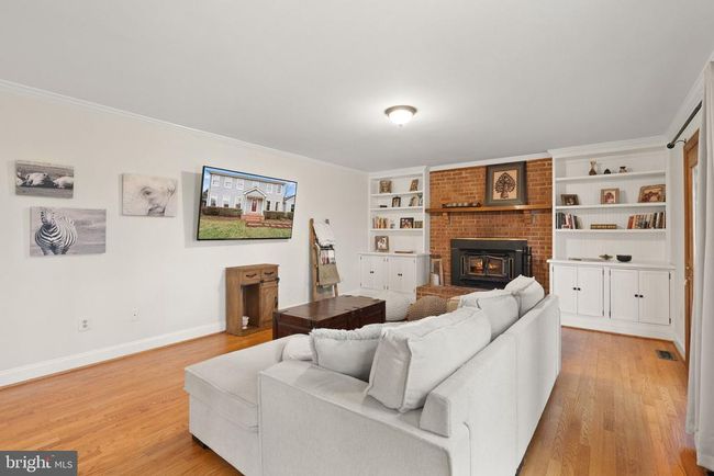 12007 Briar Patch Rd, House other with 4 bedrooms, 3 bathrooms and null parking in HUME VA | Image 11