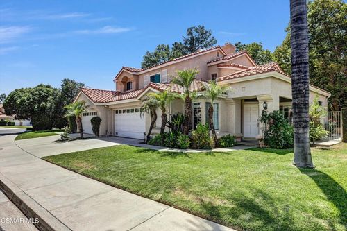 4759 Rhapsody Dr, Oak Park, CA, 91377-5580 | Card Image