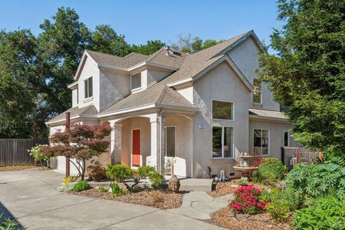 814 Cobbler Ln, Petaluma, CA, 94952-2047 | Card Image