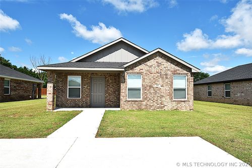 725 Elm St, Seminole, OK, 74868 | Card Image