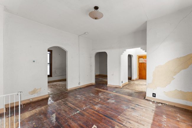 693 Bedford St, House other with 2 bedrooms, 1 bathrooms and null parking in Saint Paul MN | Image 13