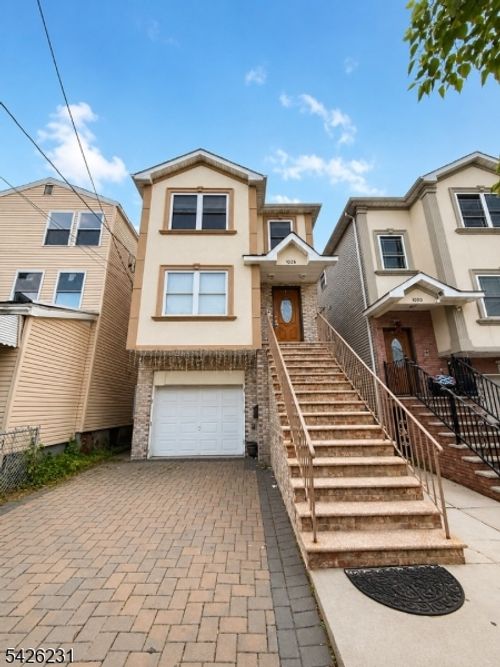 2-1028 Bond St, Elizabeth, NJ, 07201-1409 | Card Image