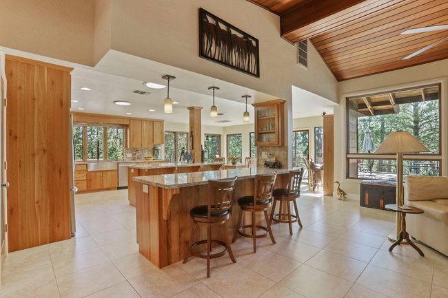 10415 - 10415 Mcmahon Rd, House other with 3 bedrooms, 5 bathrooms and null parking in Coulterville CA | Image 7
