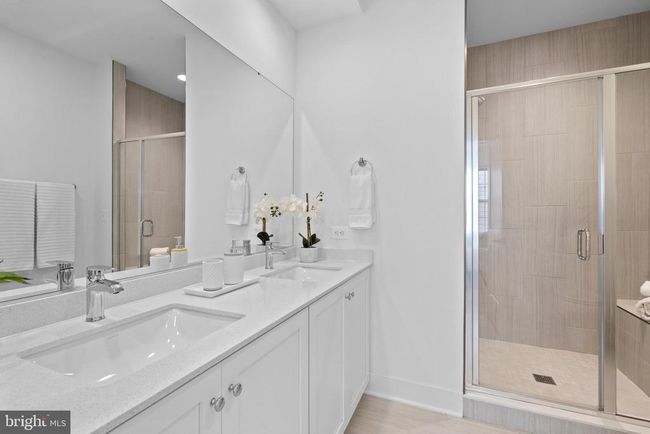 7374 Blade Dr, Townhouse with 3 bedrooms, 4 bathrooms and null parking in FALLS CHURCH VA | Image 21