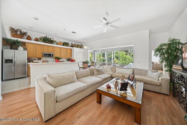 984 Wimbledon Dr, House other with 3 bedrooms, 2 bathrooms and null parking in Melbourne FL | Image 8