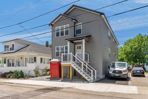 37 Murray St, Providence, RI, 02909-5305 | Card Image