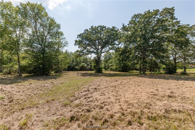7465 River Oaks Dr, House other with 3 bedrooms, 2 bathrooms and null parking in Iola TX | Image 32