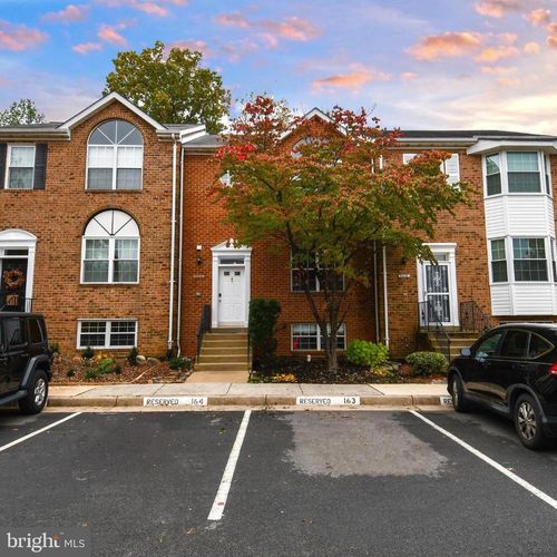 46699 Paragon Ter, STERLING, VA, 20164-6328 | Card Image