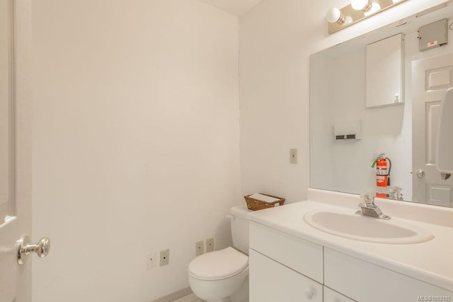 301 Franklyn St, Home with 0 bedrooms, 0 bathrooms and null parking in Nanaimo BC | Image 21
