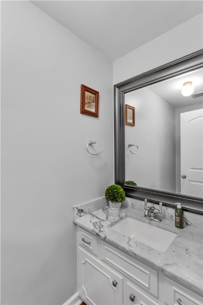 425 Ridge Rd, House other with 3 bedrooms, 4 bathrooms and 2 parking in Hempfield Twp - WML PA | Image 34