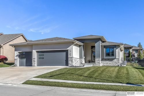 1707 S 211th St, Elkhorn, NE, 68022-2244 | Card Image