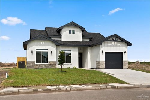 321 N Leon Ave, Edcouch, TX, 78538-2272 | Card Image