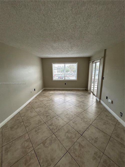 c-6507 Winfield Blvd, Margate, FL, 33063-7171 | Card Image