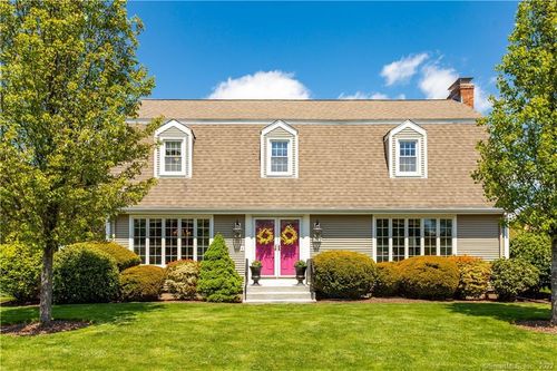 135 Old Common Rd, Wethersfield, CT, 06109-3949 | Card Image