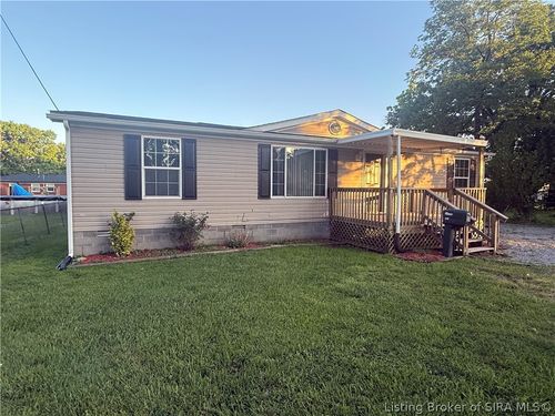 215 Miller Avenue, Sellersburg, IN, 47172 | Card Image