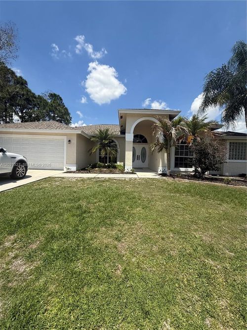 5711 Nw Zenith Dr, Port St. Lucie, FL, 34986-3525 | Card Image