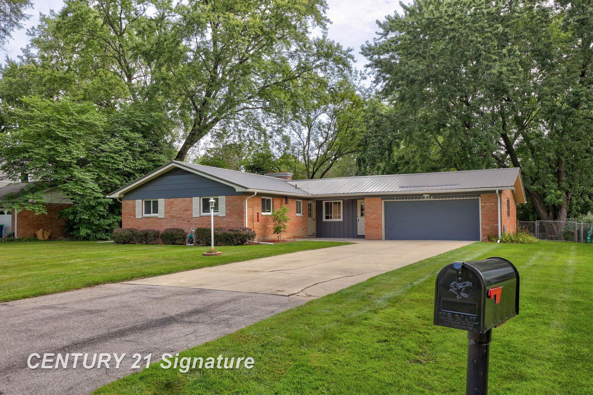 Vancouver Dr, Saginaw, MI 48638