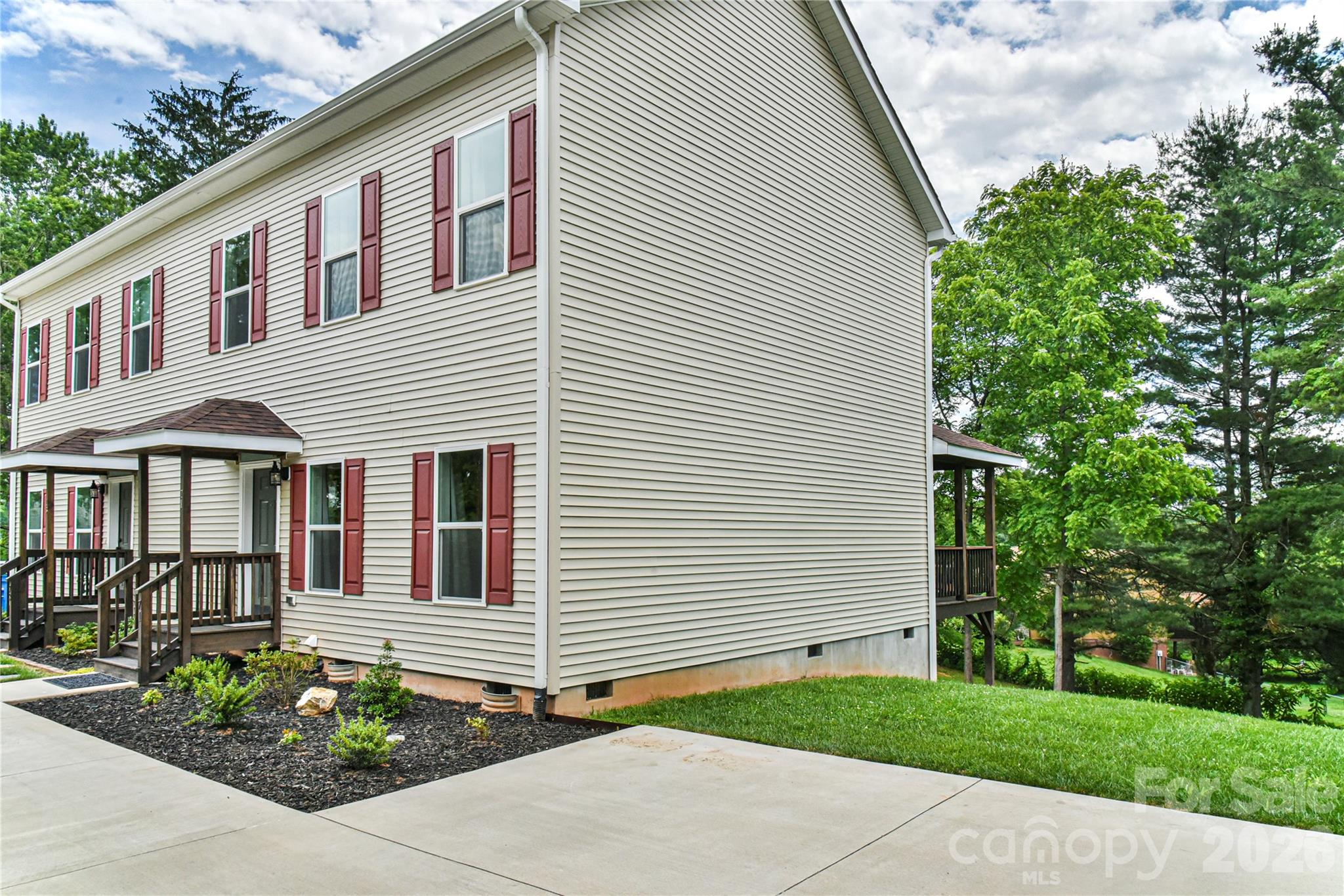 Residential Income in Asheville 4