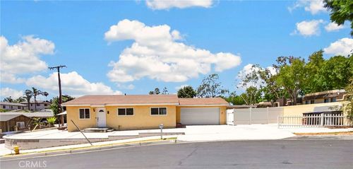 821 Buena Vista Ave, La Habra, CA, 90631-7072 | Card Image