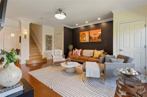 2404-3636 Habersham Rd Nw, Atlanta, GA, 30305-1196 | Card Image