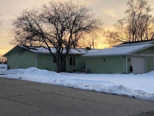 2612-2610-2612 Blarney Stone Dr, Beloit, WI, 53511-3905 | Card Image