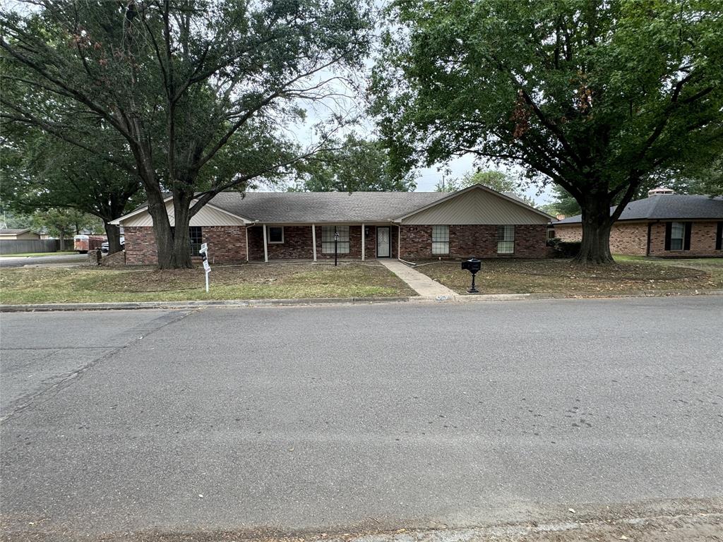 Vonda Dr, Sulphur Springs, TX 75482