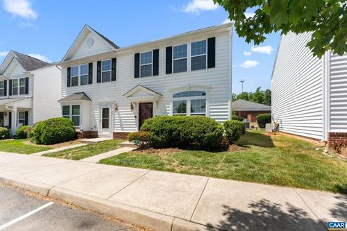 72 Villa Cir, PALMYRA, VA, 22963 | Card Image