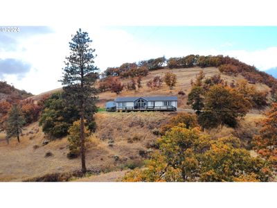 279 Oak Flat Rd, House other with 3 bedrooms, 2 bathrooms and 1 parking in Goldendale WA | Image 1