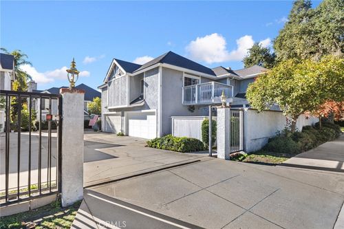 121 N Mountain Ave, Monrovia, CA, 91016-2484 | Card Image