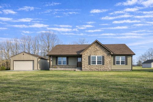 190 Mai Ridge Ln, Lafayette, TN, 37083-4478 | Card Image
