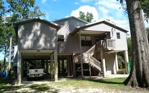 250 Ne 937th Ave, Branford, FL, 32008-8921 | Card Image