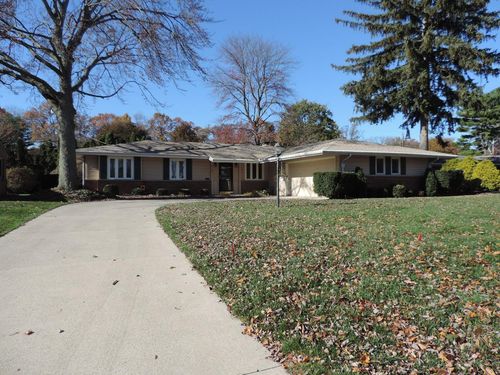 4121 Barbara Dr, Toledo, OH, 43623-3401 | Card Image