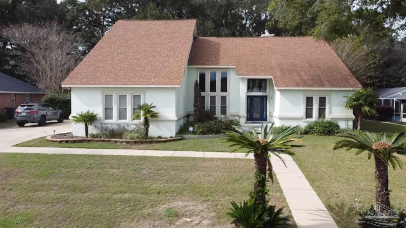 High Pointe Dr, Pensacola, FL 32505